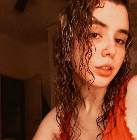 ccapitanax hot actress photos