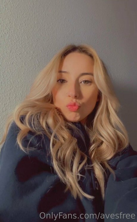Avesfree pornstar sex photo