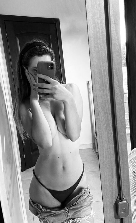 skinny black teen onlyfans beautiful pictures