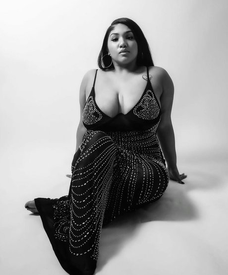 MizzMelons pornstar adult picture