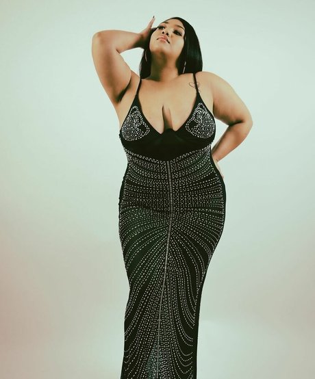 MizzMelons art actress images