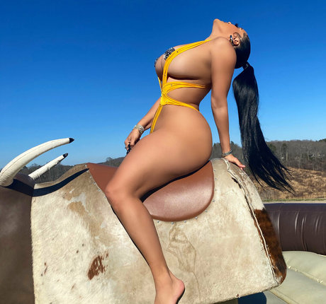 natalienunn free star photo
