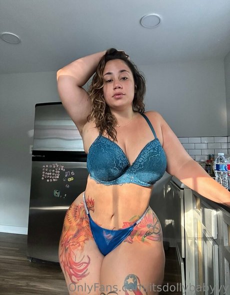 itsdollybabyyy sexy pornstar galleries