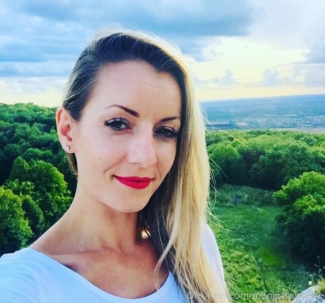 teen girls onlyfans hd img