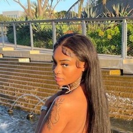 Sharondaduhdon art star images