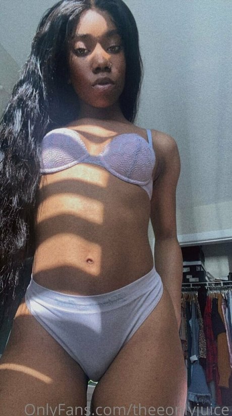 theeonlyjuice model high quality galleries