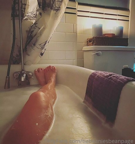 realprincesstiabeanie star nice images