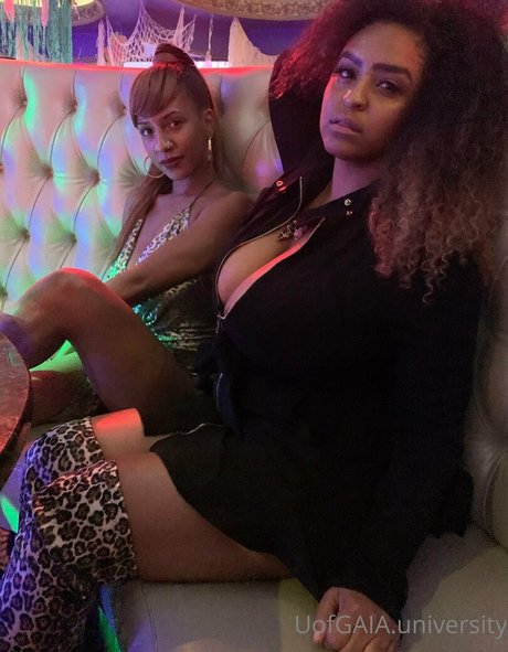 fansly onlyfans free img