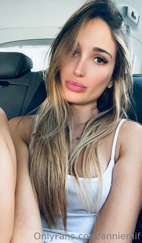 anniemif model xxx gallery