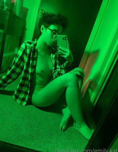 emily kat pornstar hd img