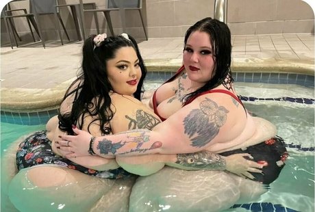 japanese blowjob onlyfans art nude galleries