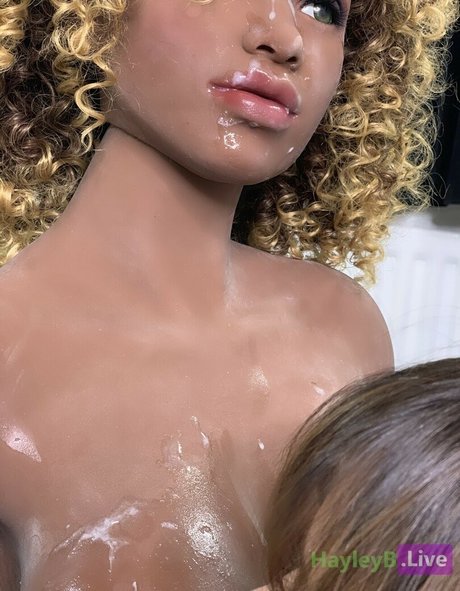 Hayley B exclusive pornstar photos