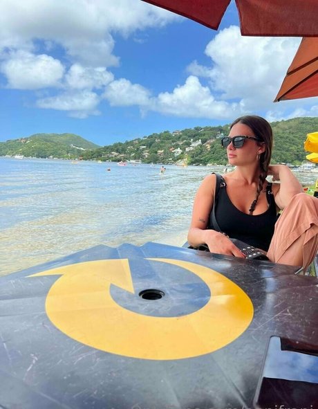 annifrani free star image