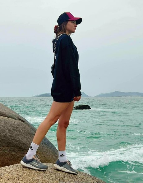 annifrani hot model gallery