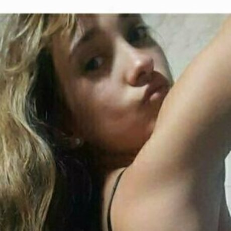 gina xxx pretty actress galleries