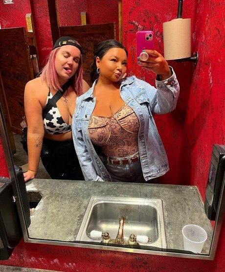 Jenn M hd star photo