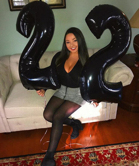 Jenn M naked star pics