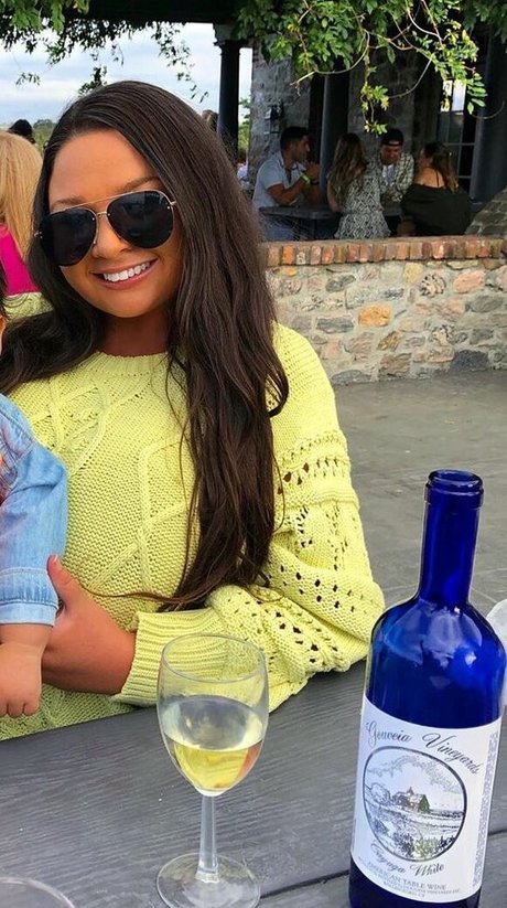 Jenn M pornstar exclusive pics