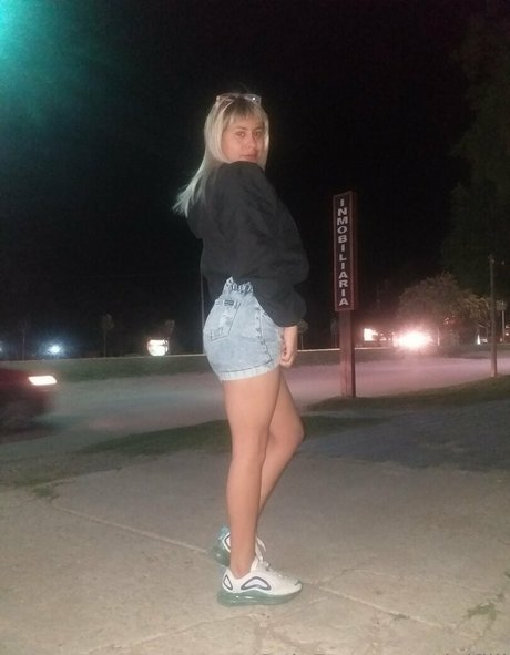 delfiiii top actress picture