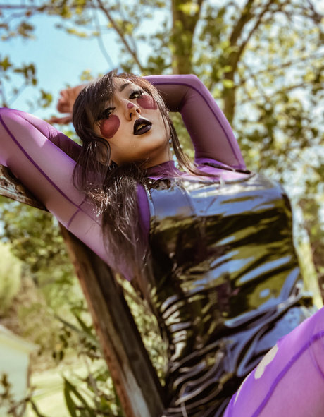 Bitesizedmeg adult actress pic