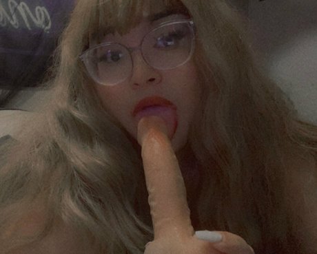 lovergirllynn pornstar xxx gallery