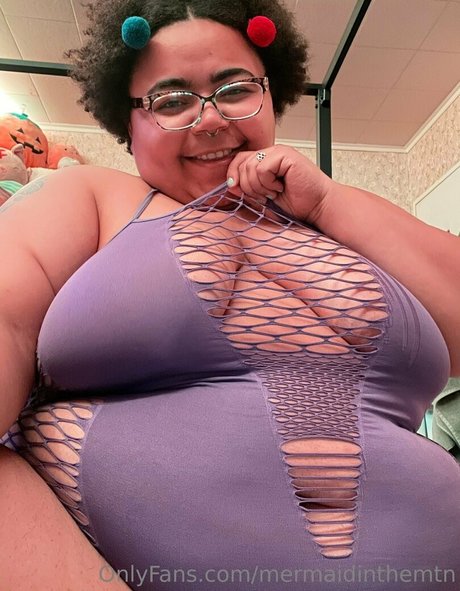 mermaidinthemtn naked star image