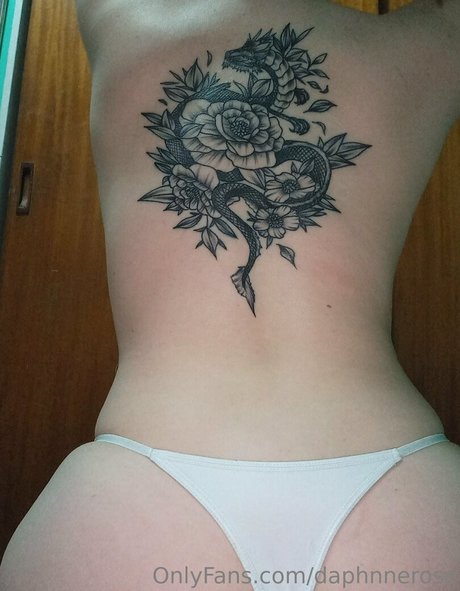 daphnnerose star perfect photo