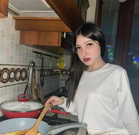 cherrykush6 model pretty picture