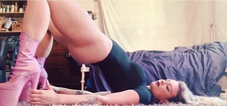 kitty delight pretty pornstar pictures