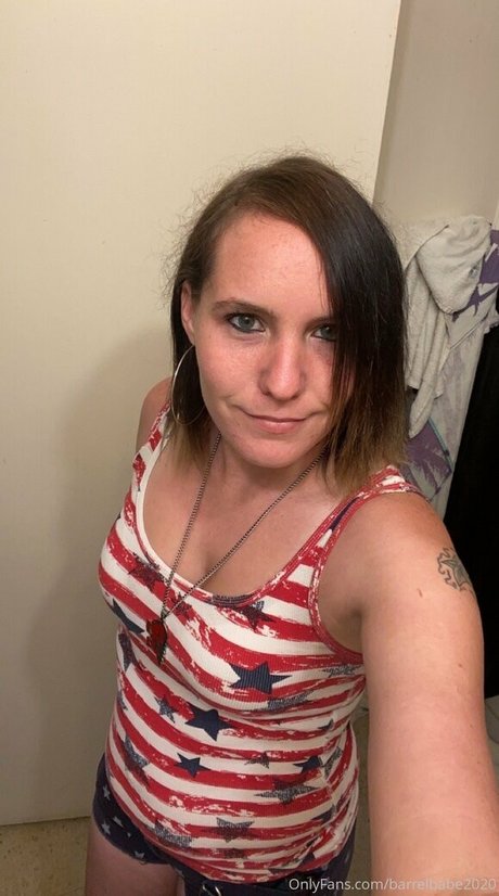 barrelbabe2020 xxx star photos