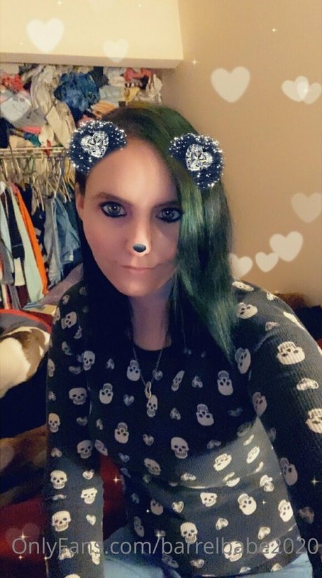 barrelbabe2020 model pretty photo