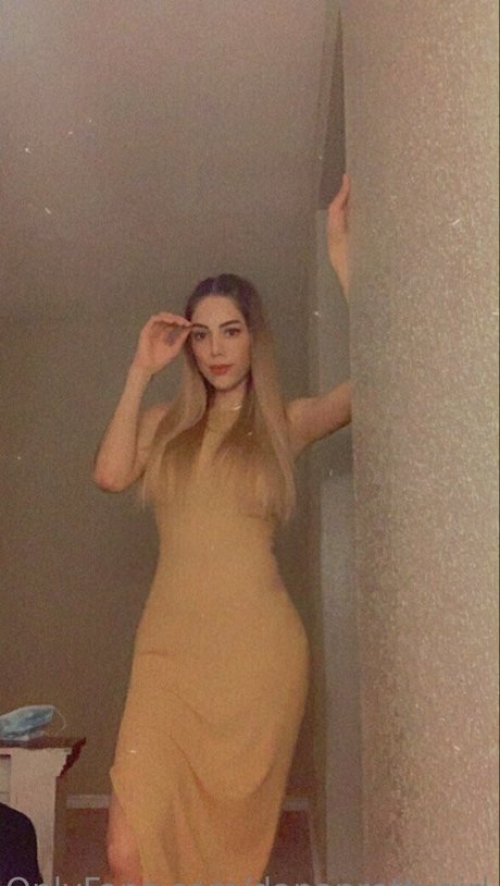 danagorgeus nice actress image