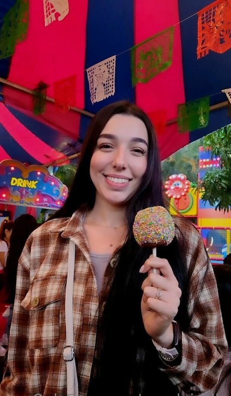 woodgiselle naked pornstar galleries