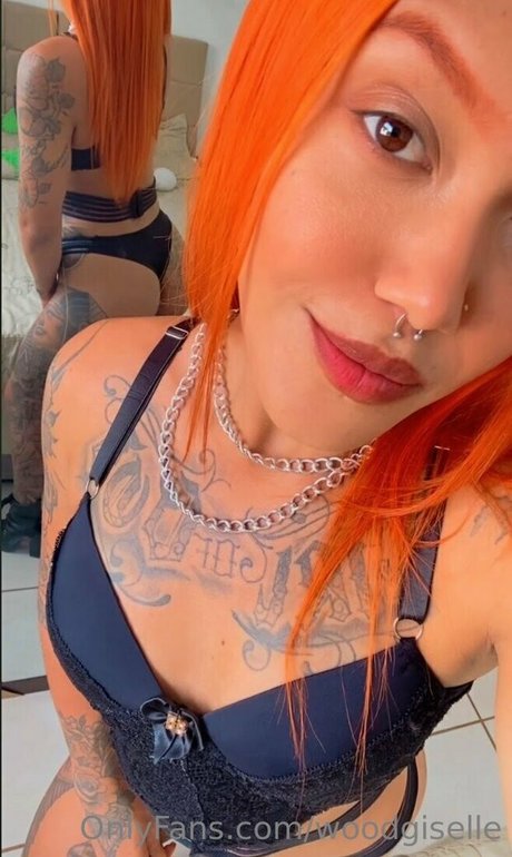 woodgiselle pretty pornstar pics