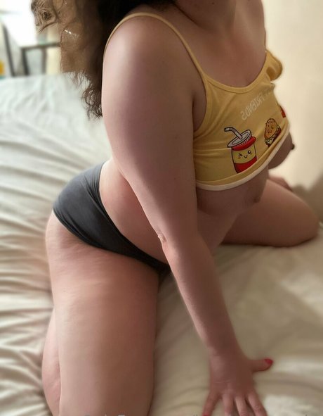 katylovessnacks model nudes galleries