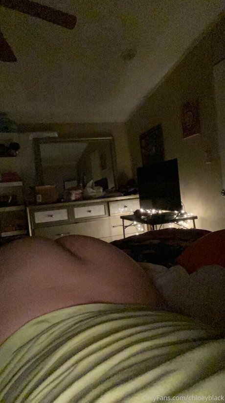 chloeyblack model hot img