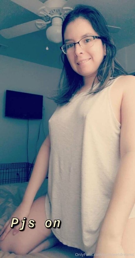 namiwetdreams pretty model images