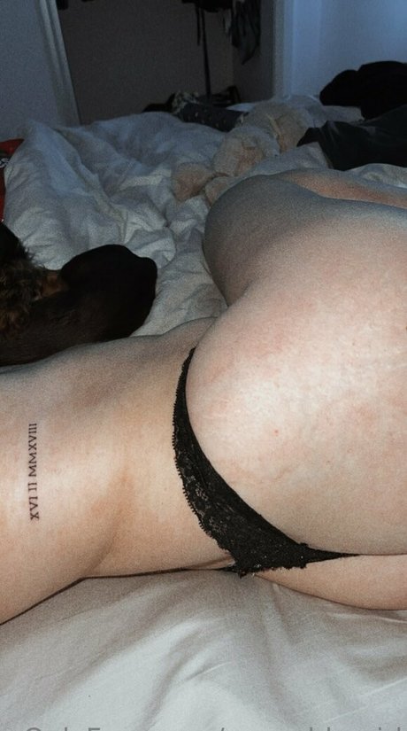 sunnybbygirl star pic