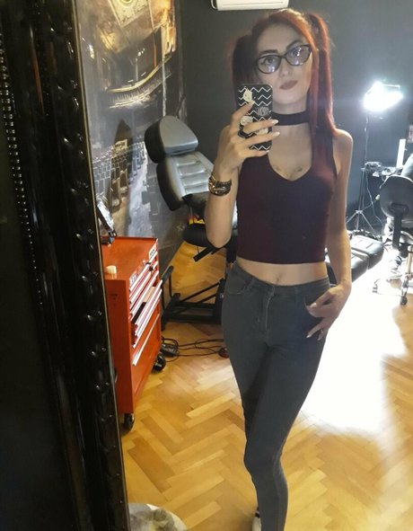 evabanefree perfect star picture