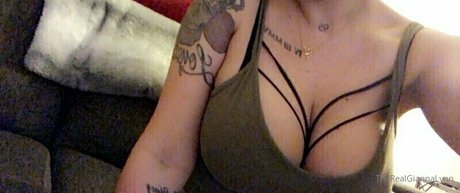 therealgiannalynn erotic model pics