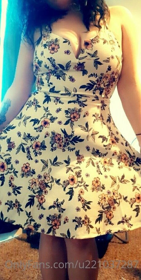 mature big tits onlyfans erotic photo