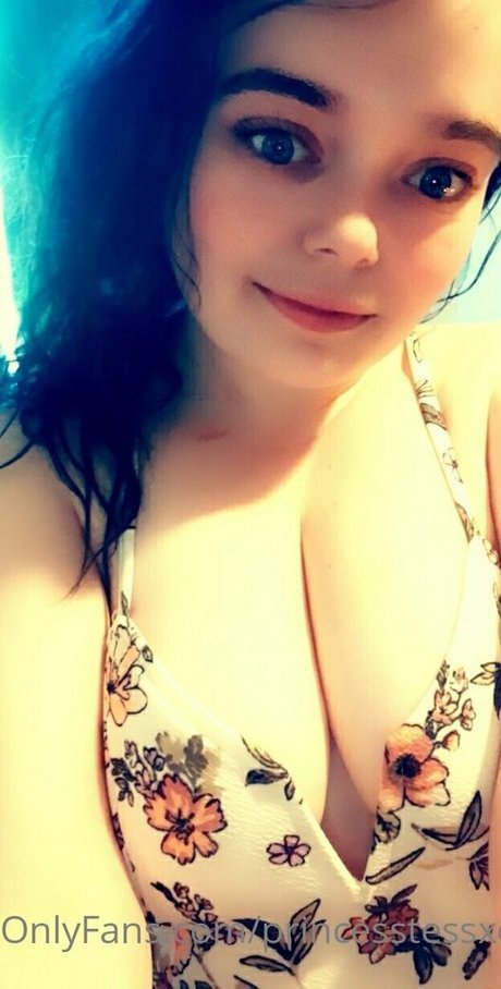 princesstessxoxo adult actress pictures