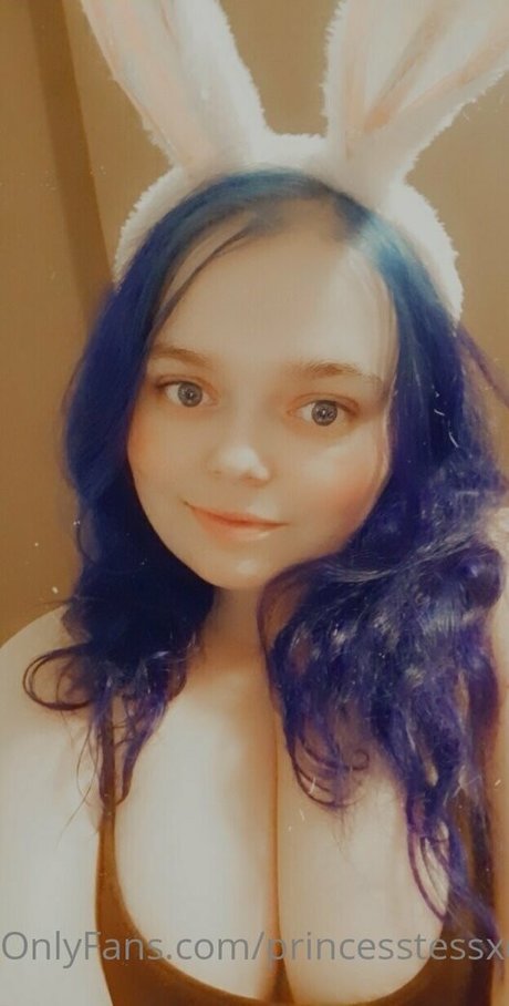 old young lesbian onlyfans pretty pic