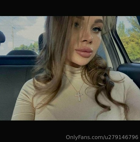 bella lla Profile Photo