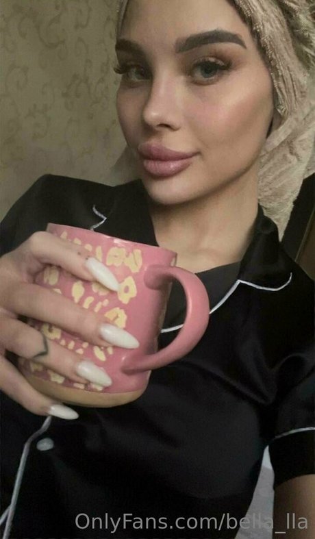 bella lla pornstar naked galleries