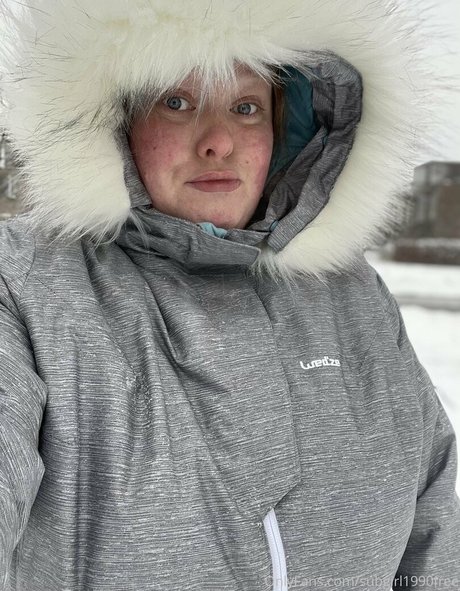 subgirl1990free nude model image