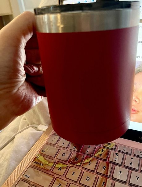 hotmesstv nudes model pics