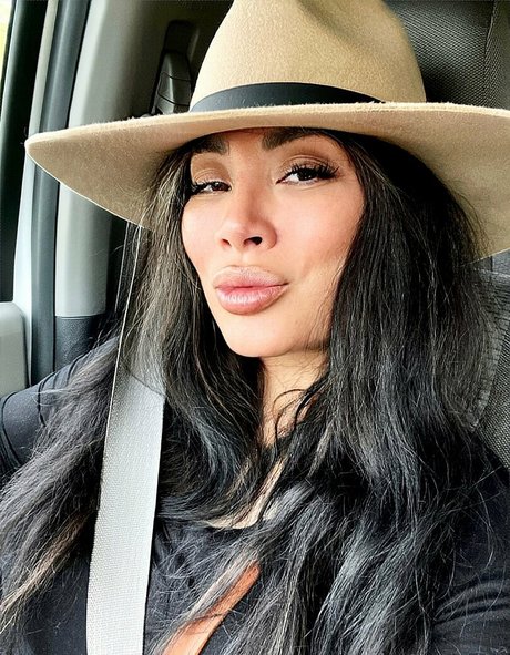 asian cheerleader onlyfans erotic pictures