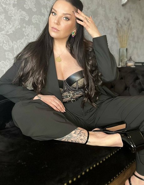 Lady Toxicsugga star adult galleries