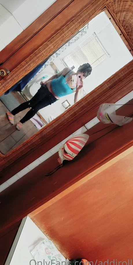 addiroll model pornographic image